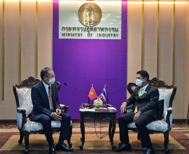 Vietnam and Thailand seek closer industrial partnership
