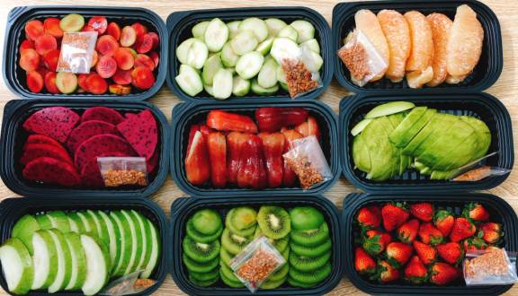 Thường xuyên ăn trái cây sau ngay bữa ăn, đây là hậu quả nghiêm trọng mà bạn có thể gặp phải