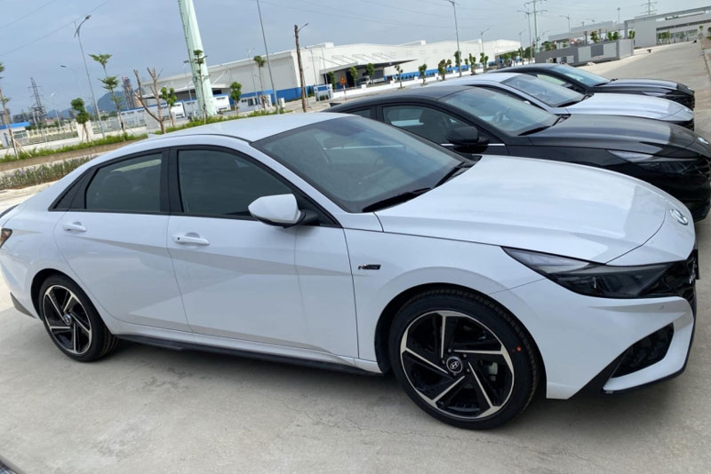 Đại lý hé lộ giá bán Hyundai Elantra 2023, bản N-Line lên tới 839 triệu đồng