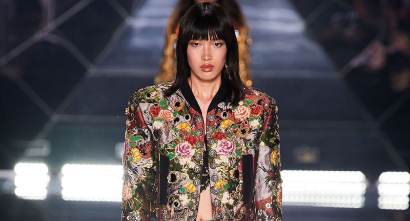 Kỷ lục mới: Phương Oanh là mẫu Việt đầu tiên catwalk tại 4 Tuần lễ thời trang lớn nhất hành tinh