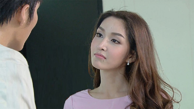 Bố mẹ vợ hỏi vay 10 triệu, chồng nhắc luôn 'nhớ ghi giấy nợ' nhưng lời đáp trả của cô lại khiến anh 'tê tái'