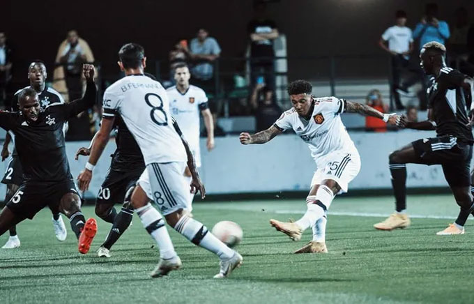 Jadon Sancho & câu trả lời đanh thép cho Gareth Southgate