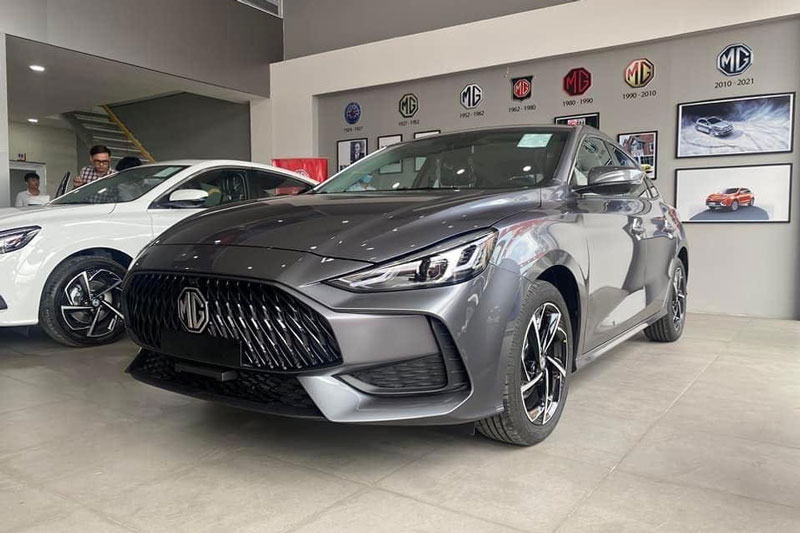 MG Việt Nam tăng giá bán MG 5 và MG ZS, khó khăn 'chồng' khó khăn