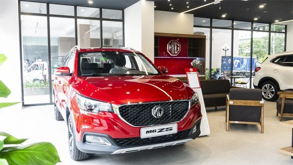 MG Việt Nam 'ngậm ngùi' tăng giá bán MG 5 và MG ZS, khó khăn 'chồng' khó khăn 187647