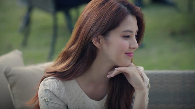 Bạn thân khen vợ tôi "ngon", cô ấy còn trơ trẽn tung hứng, nhưng tôi sửng sốt nhất là câu nói lạnh lùng sau đó