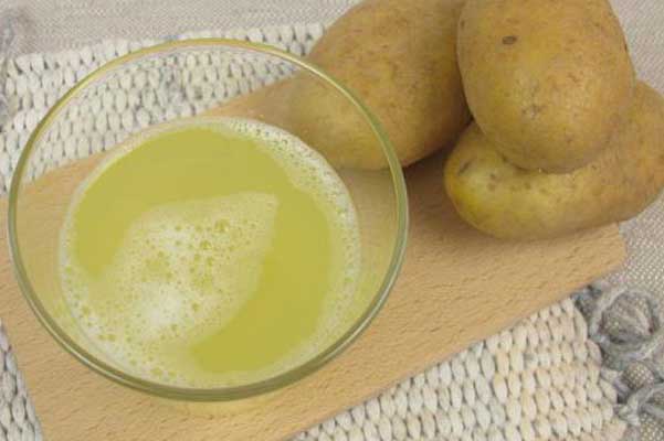 Ép một củ khoai tây lấy nước uống, có ngay "thần dược" thải độc gan, trị mụn hiệu quả