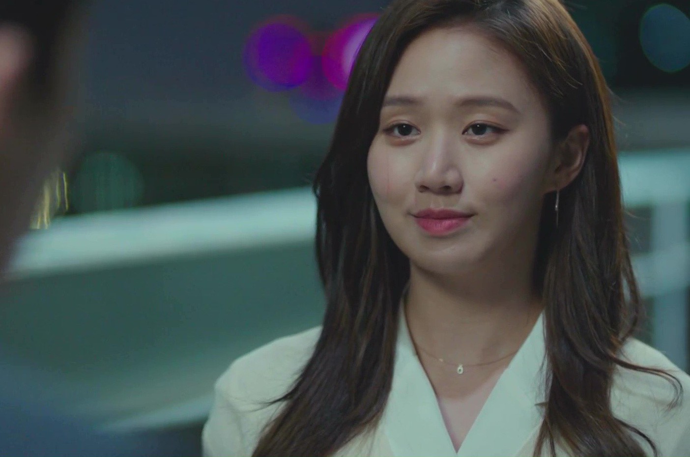 Nhà vợ cho 500 triệu mua nhà, chồng chả góp xu nào còn yêu sách chướng tai, vợ đáp trả khiến chồng 'tái mặt'