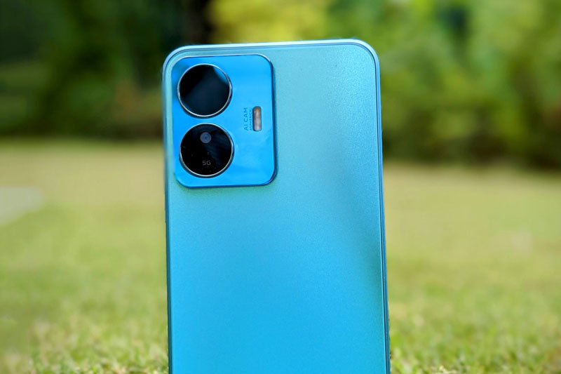 Smartphone cấu hình tốt, màn hình 120Hz, pin 5.000 mAh, giá hơn 4 triệu