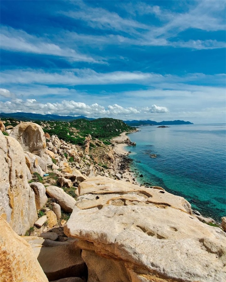 Khám phá ‘công viên đá’ triệu năm tuổi - nơi săn bình minh cực đẹp ở Ninh Thuận - 3