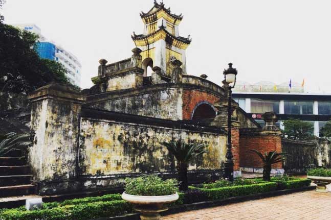 Ngắm tòa thành cổ gần 400 tuổi ở Quảng Bình từng vang danh cả nước một thời