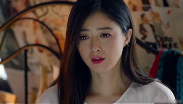 Ngã ngửa trước sự thật không tưởng về chiếc bao cao su đã xé vỏ trong ví chồng