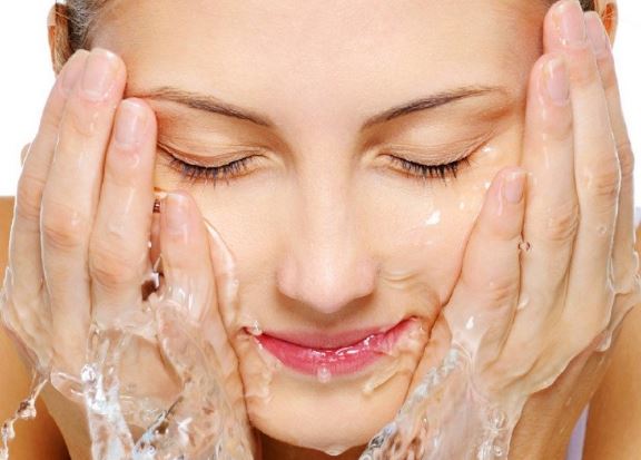 Sai lầm khi chăm sóc da khiến bạn già đi cả chục tuổi