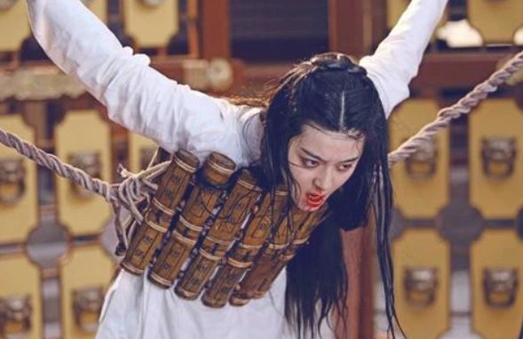 Nơi các thái giám, cung nữ coi như “quỷ môn quan”: Không chết thì cũng tàn phế cả đời