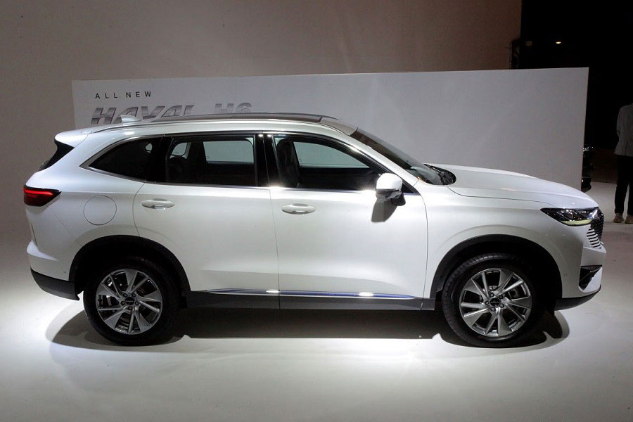 Khám phá mẫu SUV cỡ C "ngon, bổ, rẻ" vừa được mở bán, cạnh tranh Mazda CX-5, Honda CR-V