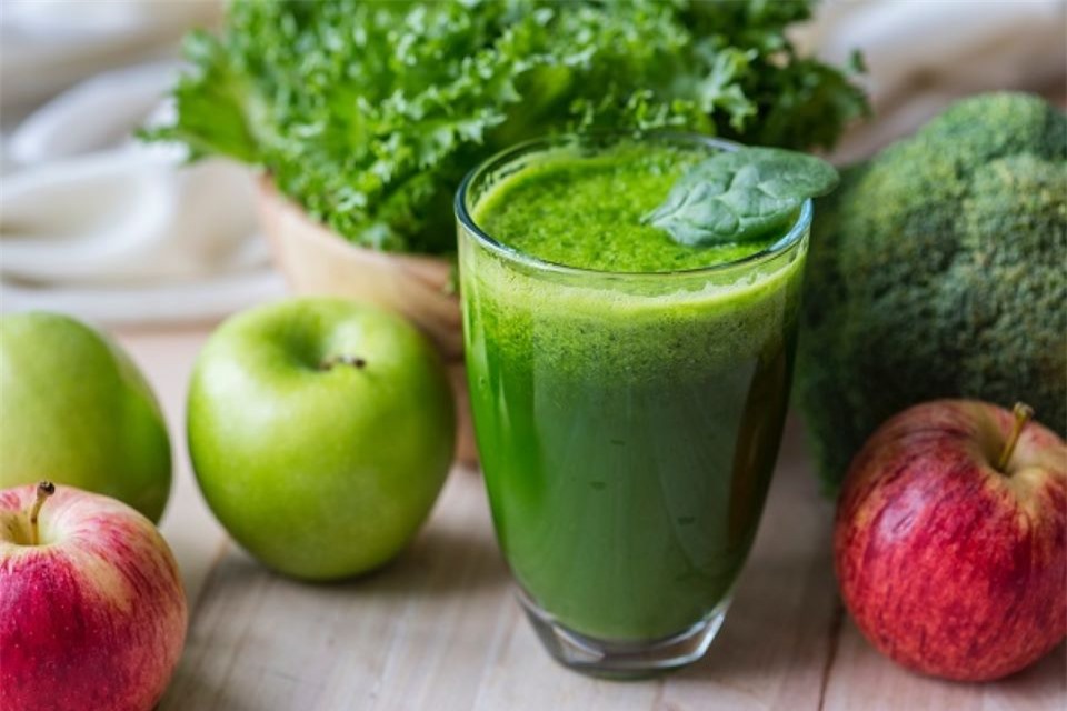 5 cách uống sinh tố trái cây không tốt cho sức khỏe