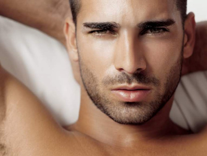 Ngoại tình bị phát hiện, thả thính bất thành, loạt tình huống éo le khi hẹn hò qua ứng dụng điện thoại khiến chị em cười ra nước mắt