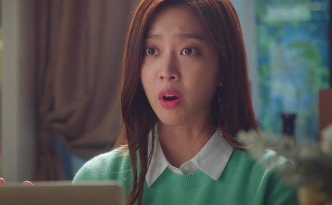 Ch&#x1B0;a k&#x1ECB;p thay v&#xE1;y c&#x1B0;&#x1EDB;i m&#x1EB9; ch&#x1ED3;ng &#x111;&#xE3; n&#xF3;i &#x27;&#x111;&#x1B0;a ti&#x1EC1;n m&#x1EEB;ng m&#x1EB9; gi&#x1EEF;&#x27; v&#xE0; &#x1EE9;ng x&#x1EED; kh&#xF4;n ngoan c&#x1EE7;a n&#xE0;ng d&#xE2;u m&#x1EDB;i