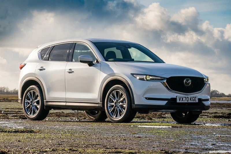 8. Mazda CX-5 (doanh số: 182 nghìn chiếc).