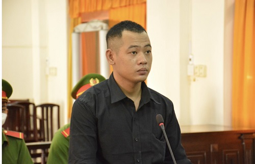 Kiên Giang: Xét xử thanh niên giết người, cướp tài sản do nợ tiền cá độ bóng đá  