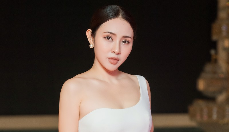 Bảo Trâm Idol khiến hội chị em ghen tị "đỏ mắt" khi khoe làn da "không tì vết"