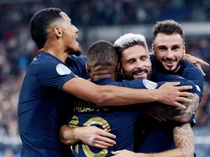 Pháp thắng trận đầu tại UEFA Nations League, Giroud thiết lập kỷ lục mới