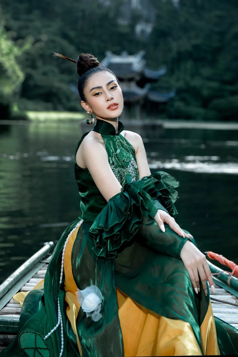 Lý Kim Thảo nói danh hiệu Hoa hậu Du lịch Việt Nam toàn cầu là bước đệm để cô phát triển sự nghiệp diễn xuất, giúp đỡ những hoàn cảnh khó khăn trong xã hội.