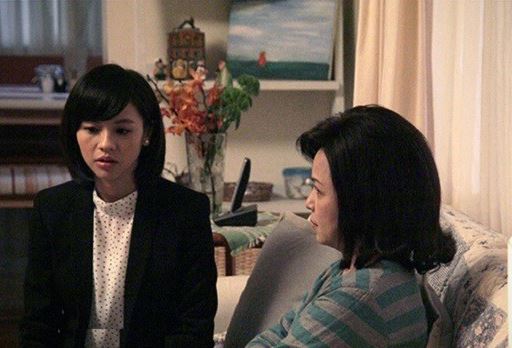 Thấy hàng xóm đong đưa “thả thính” con trai, mẹ chồng tinh ý thay nàng dâu “xử đẹp” khiến cô nàng tái mặt ê chề