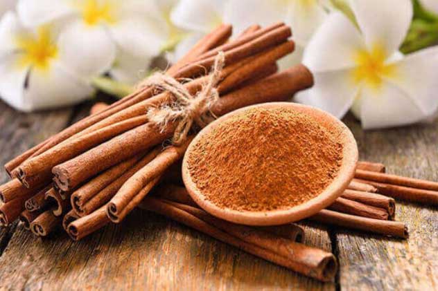 Phụ nữ chăm uống mật ong với thứ này vừa sạch ruột, hạ đường huyết, da láng mịn: U60 cũng không lo già