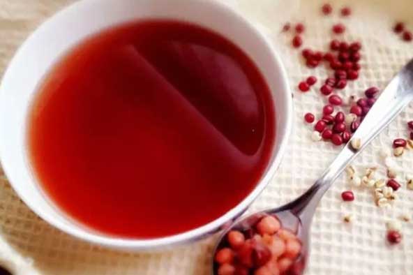 Cách nấu trà đậu đỏ dưỡng nhan, sạch mụn, da láng mịn, ai muốn đẹp nhất định phải thử