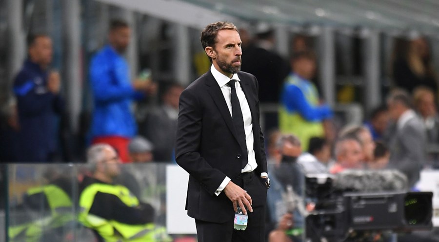 HLV Southgate đáp trả mạnh mẽ khi bị fan tuyển Anh kêu gọi sa thải