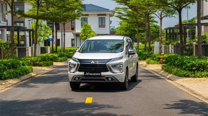 mitsubishi xpander liên tiếp xô đổ kỷ lục doanh số