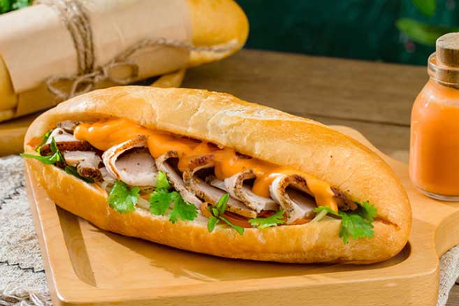 Sai lầm tai hại khi ăn bánh mì mà rất nhiều người vẫn đang mắc phải