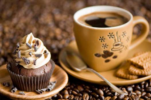 5 loại thực phẩm ‘đánh cắp canxi’, khiến xương giòn, dễ gãy, phụ nữ sau tuổi 40 nên tránh xa