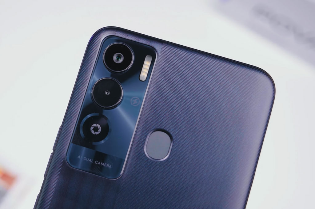 Smartphone cấu hình tốt, pin 6.000 mAh, giá từ 3,09 triệu ở Việt Nam