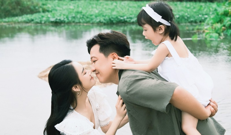 “Tan chảy” trước bộ ảnh kỷ niệm ngày cưới của vợ chồng Trường Giang - Nhã Phương