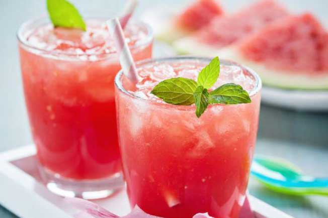 Lợi ích của nước ép dưa hấu với sức khỏe con người