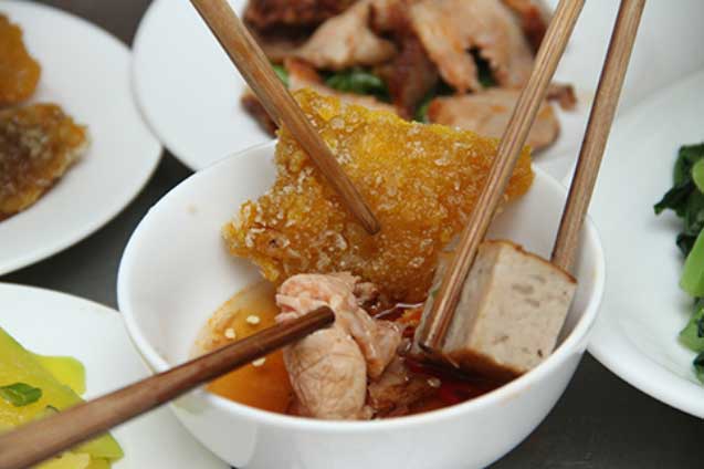 3 thói quen trong bữa cơm dễ làm lây lan virus, hại dạ dày mà người Việt nên thay đổi ngay