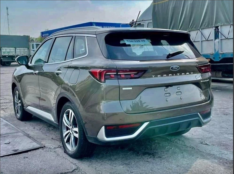 Công bố nội thất Ford Territory 2023: khác biệt rõ rệt giữa các phiên bản-193186