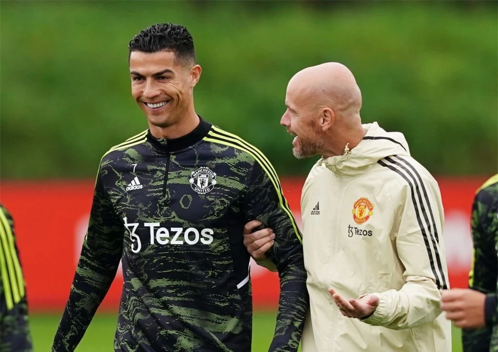 Ronaldo không khác gì mãnh thú, gửi lời cảnh tỉnh đến Erik ten Hag 193747