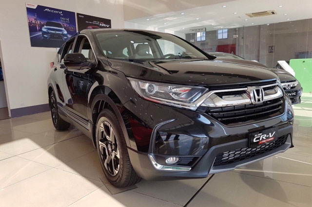 Honda CR-V giảm giá 80 triệu đồng, quyết đấu với Mazda CX-5, Hyundai Tucson