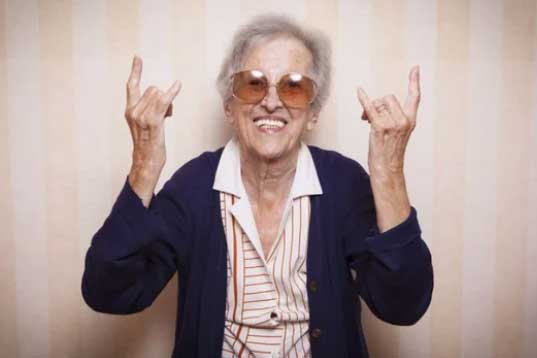 Người sống thọ thường có 6 điểm chung này, có được 1 cũng là may mắn