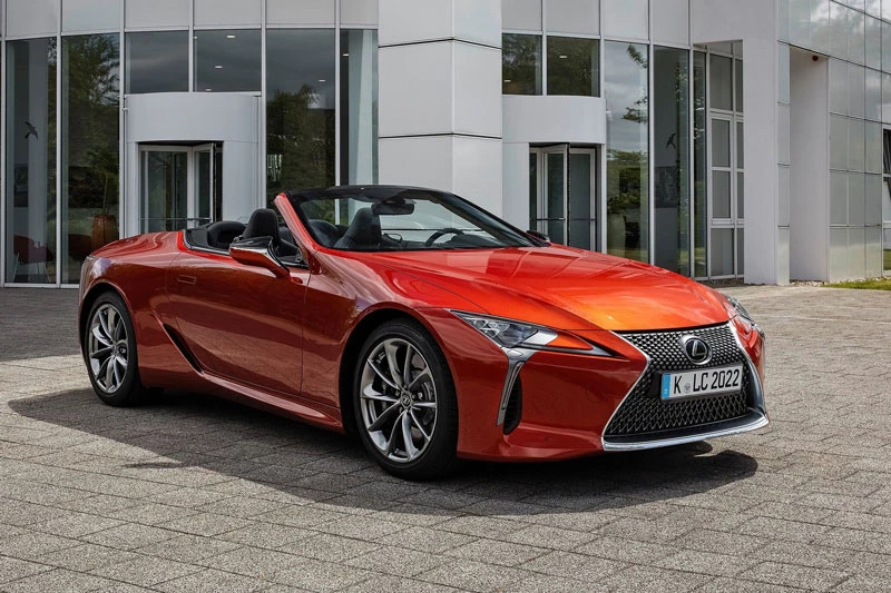 1. Lexus LC 500 Convertible.