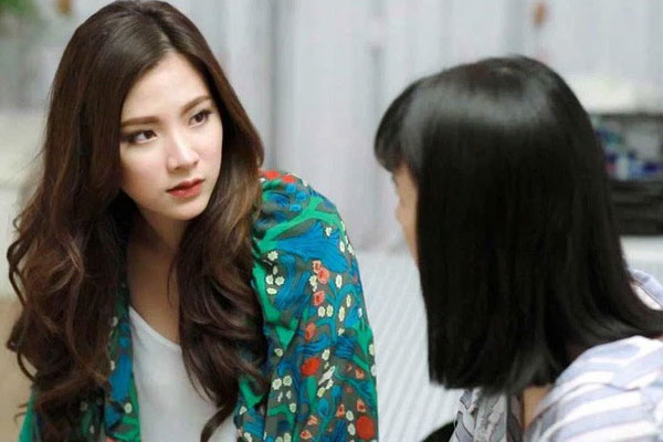 Biết chúng tôi chuẩn bị mua xe, em chồng cho ngay 300 triệu, đang cảm kích thì cô ấy nói một câu làm tôi giận run người