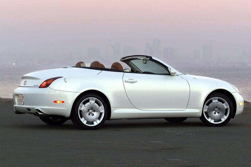 8. Lexus SC430.