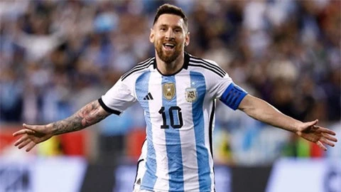 Messi lập hàng loạt cột mốc ấn tượng sau trận thắng Jamaica