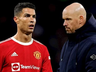 Siêu máy tính dự đoán Man United và Chelsea nằm ngoài Top 4