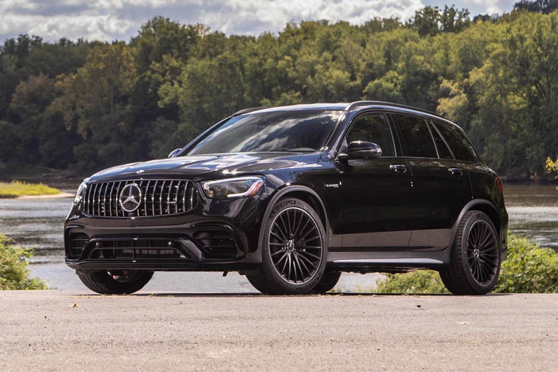 5. Mercedes-AMG GLC 63S 4Matic+ 2022.