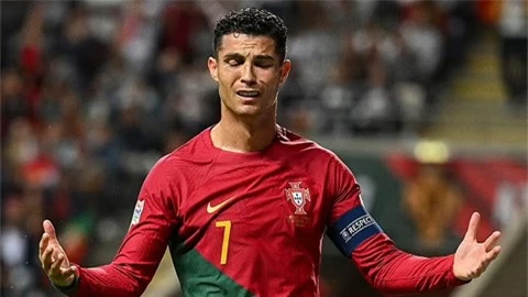 Cassano kêu gọi Ronaldo nên giải nghệ