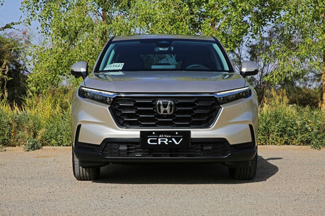 Honda CR-V 2023 ra mắt ở "sát vách" Việt Nam: 7 phiên bản, giá từ 616 triệu đồng