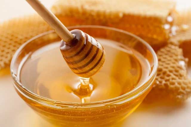 8 lý do khiến bạn nên uống mật ong mỗi ngày từ hôm nay